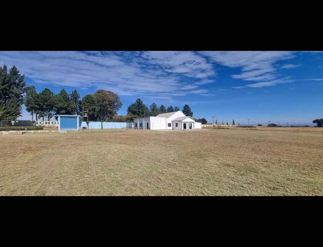 FARM FOR SALE IN MNANDI